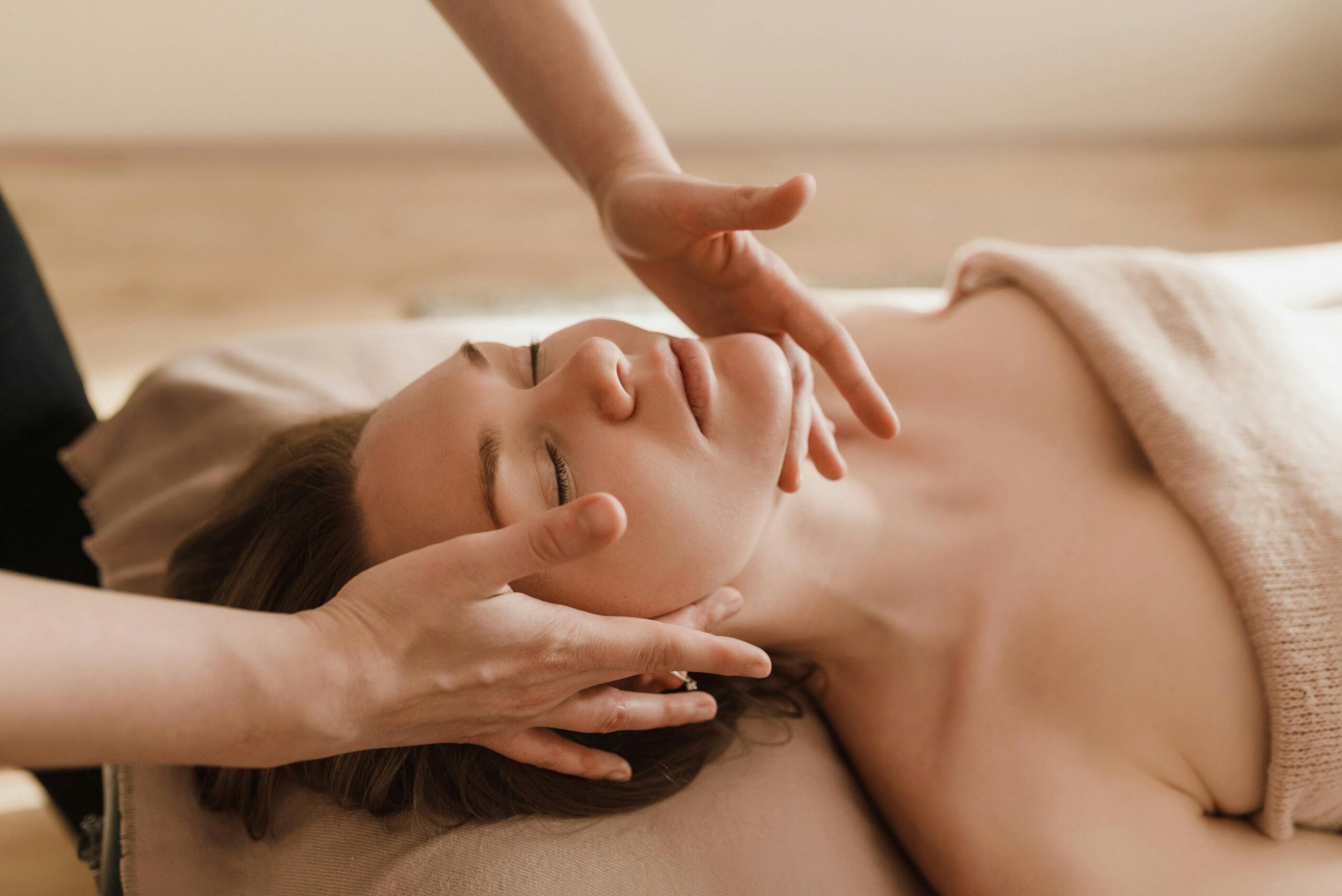 Trattamento massaggio massoterapia Studio Libra